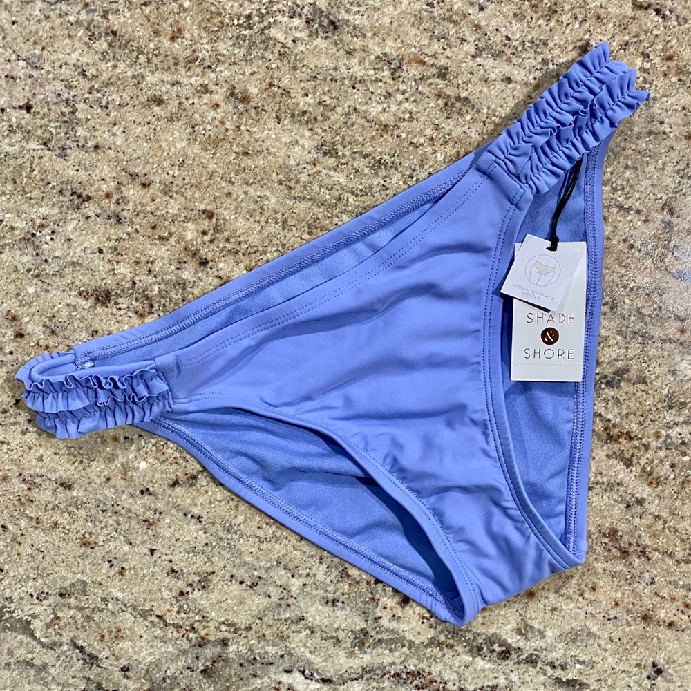 NWT!  Ruffle Side Hipster Bikini Bottom